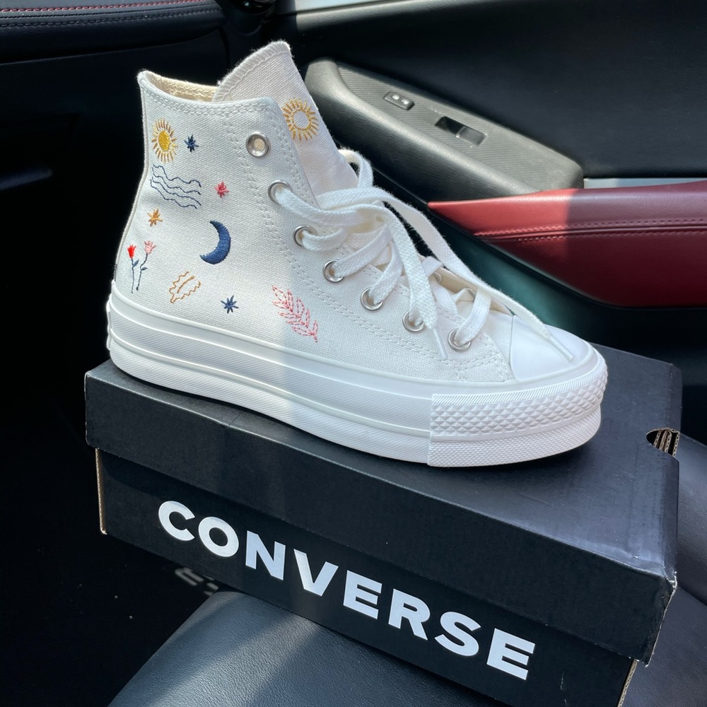 Converse It’s Ok To Wander Platforms✨